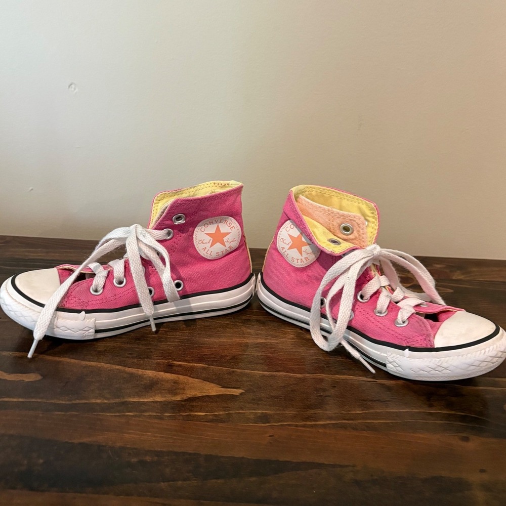 Converse Chuck Taylor All Star Hi‎ Pink Girls Sneakers Youth Size 11 GUC